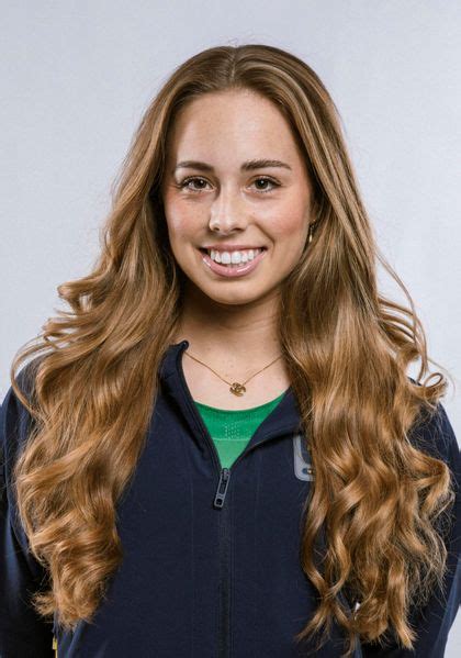 Olivia Fabry – Notre Dame Fighting Irish – Official。